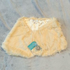 NWT Faux Fur Shrug